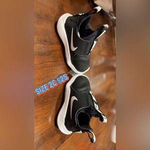Nike toddler shoes 2c